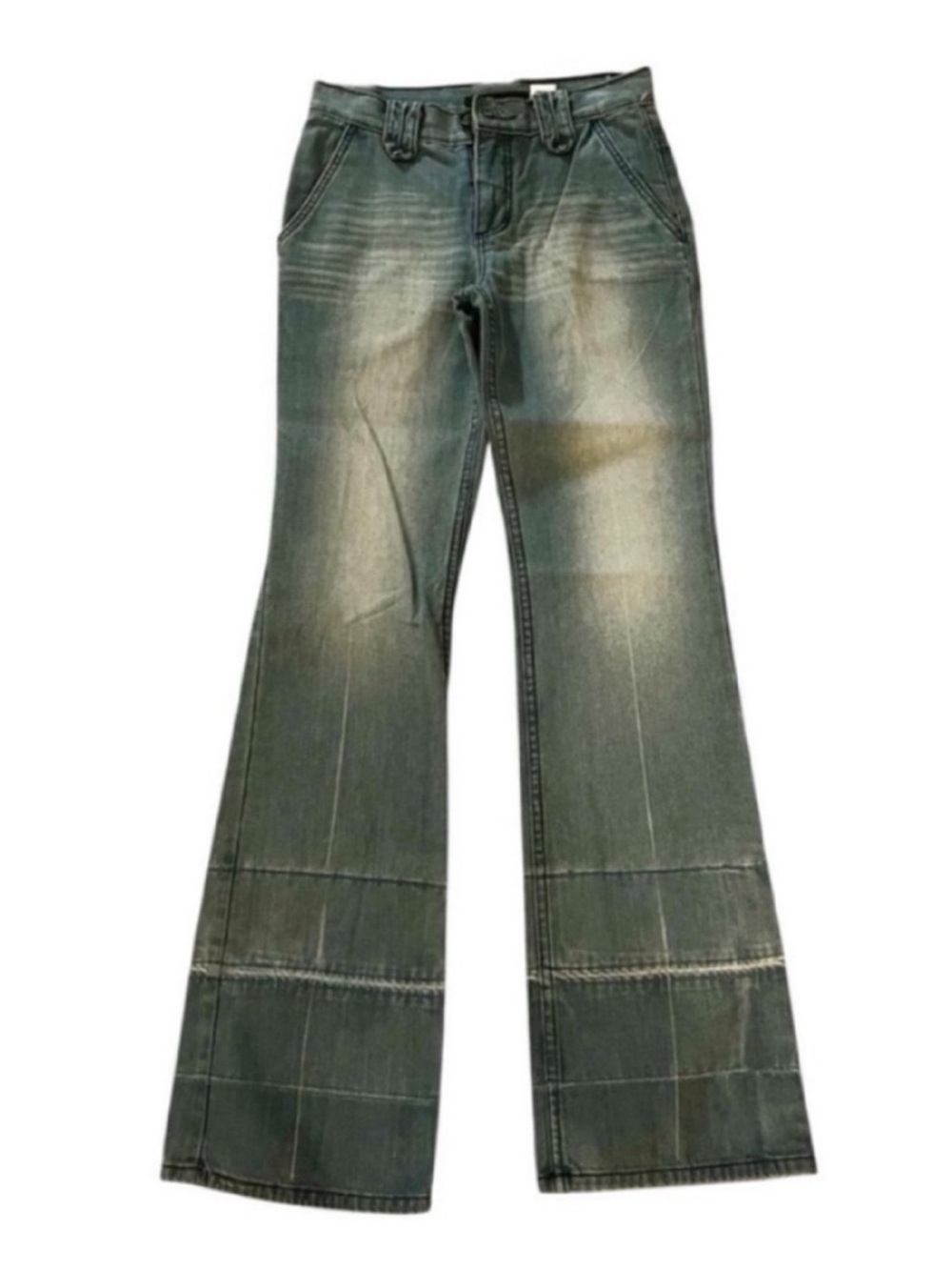 Marc Jacobs Flare Jeans 100% cotton
Made in U.S.A. Size 2 Y2K vibes